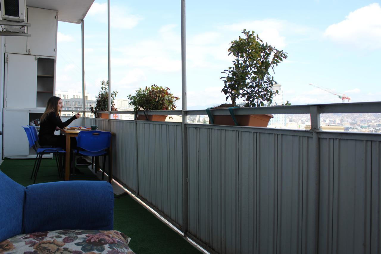 Herrmas Hostel Tbilisi Eksteriør billede