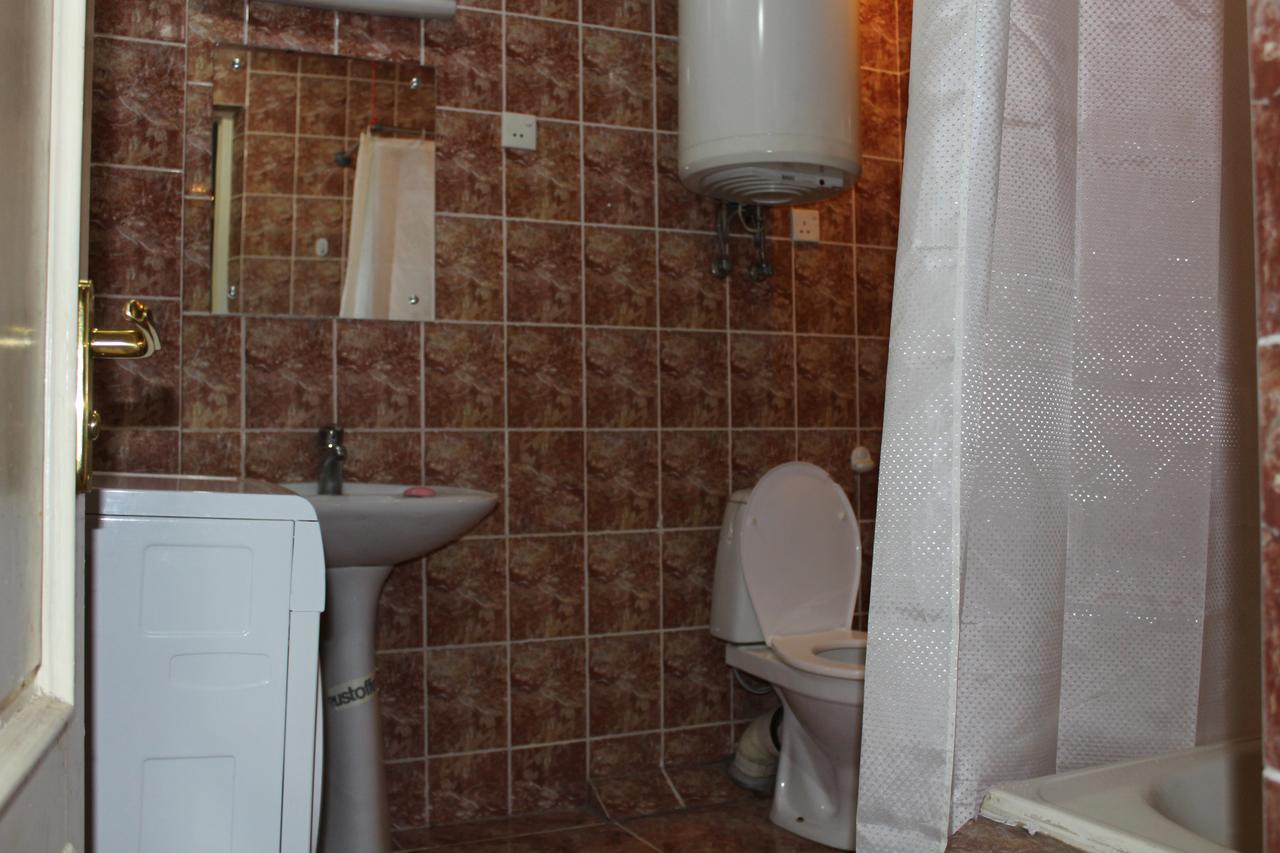 Herrmas Hostel Tbilisi Eksteriør billede